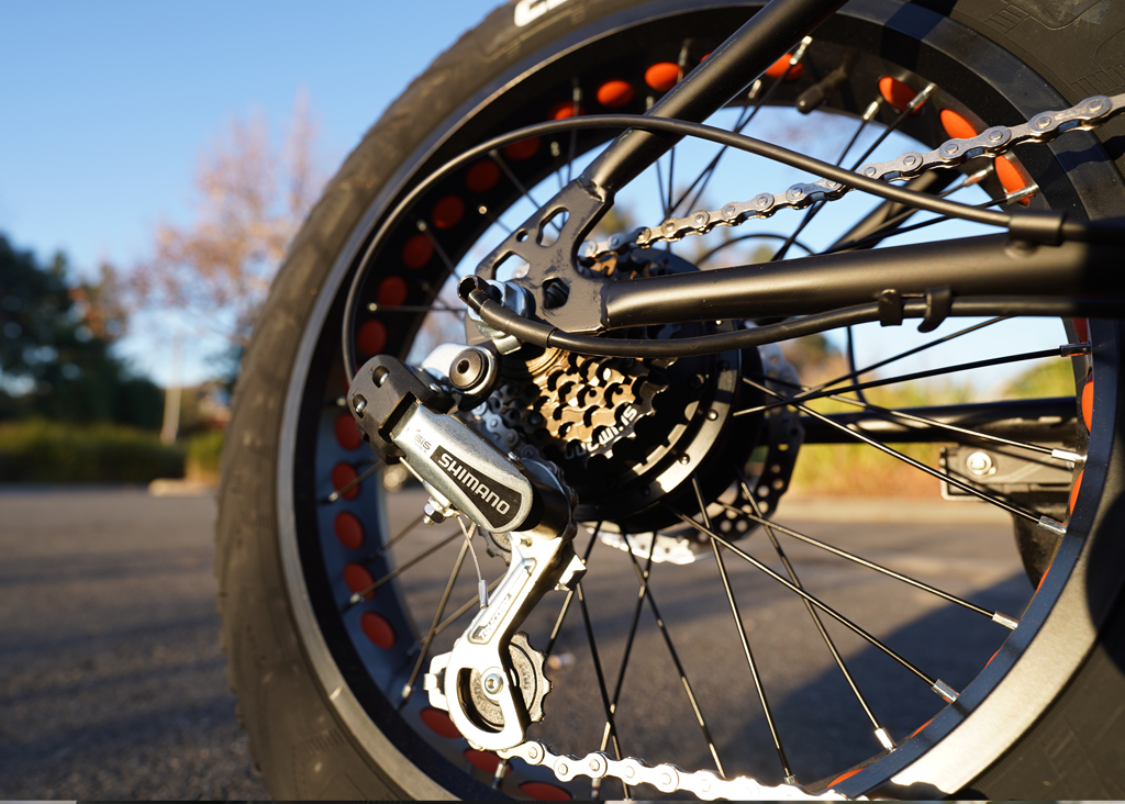 Nakto Mini Cruiser Electric Bike - White | Fat tire Bike | Bike Lover USA