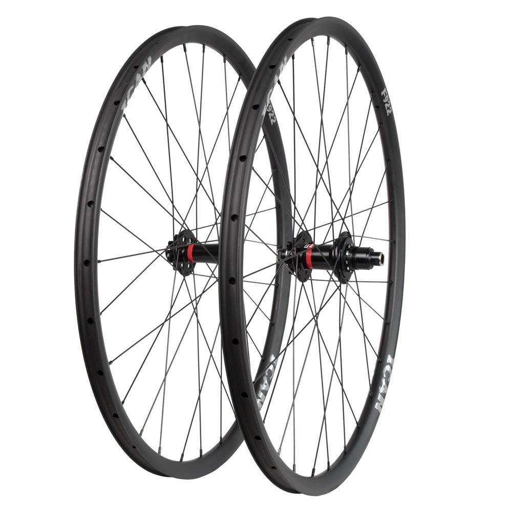 XC F922 - Wheels