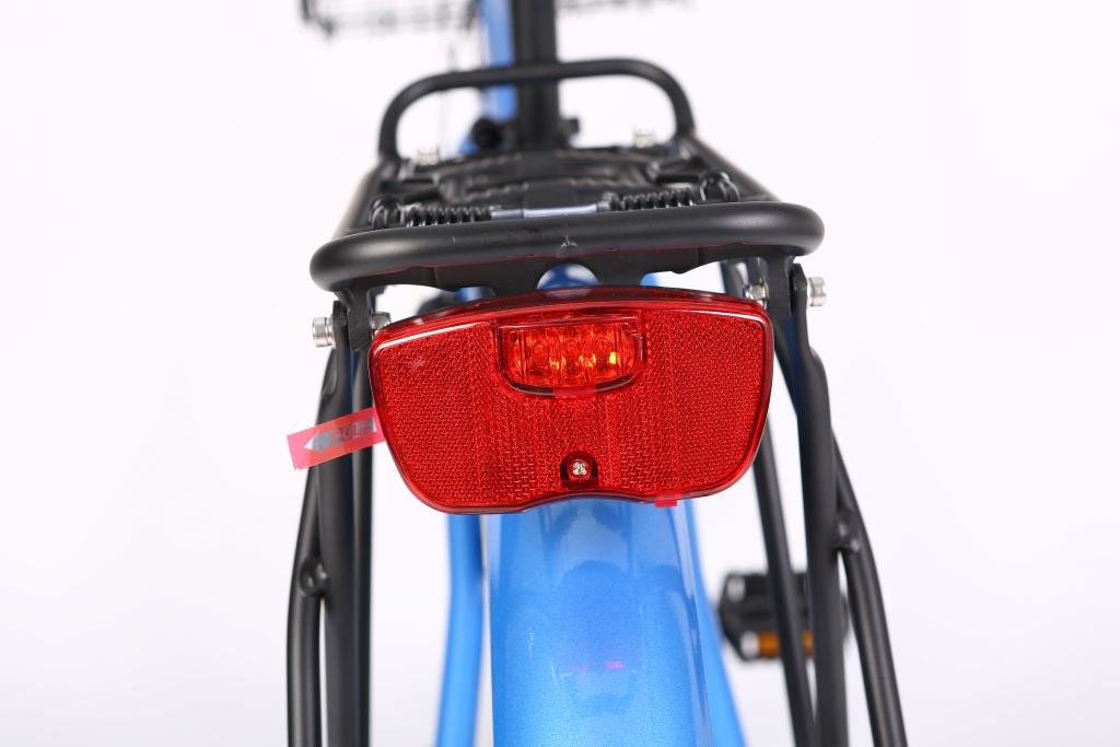 X-Treme Malibu Elite 24 Volt Beach Cruiser Electric Bike
