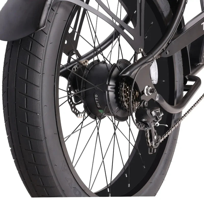 Tracer Chico GT7 750W Stretch Cruiser E-Bike, 48V 20Ah Battery, 50 Mile Range, 26” Fat Tires, Shimano 7-Speed