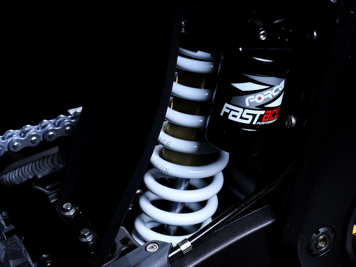 Y‑VOLT Surge V Electric Dirt Bike – 35kW Peak Motor, 97.2V 45Ah Battery, Up to 68 MPH