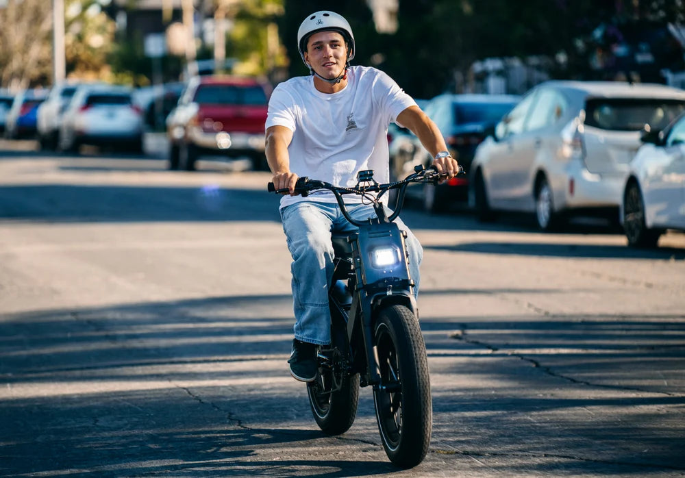 Heybike Titan Moped-Style Electric Bike – 750W, 20 MPH, 80-Mile Range