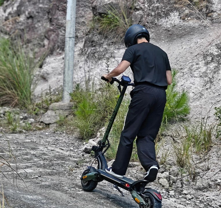 Nanrobot D6+ Max Electric Scooter | Dual 1500W Motors & 60V Battery