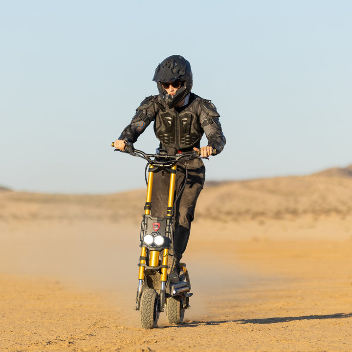 Kaabo King GTR Electric Scooter – 65 MPH, Dual 2000W Motors, 72V 35Ah Battery