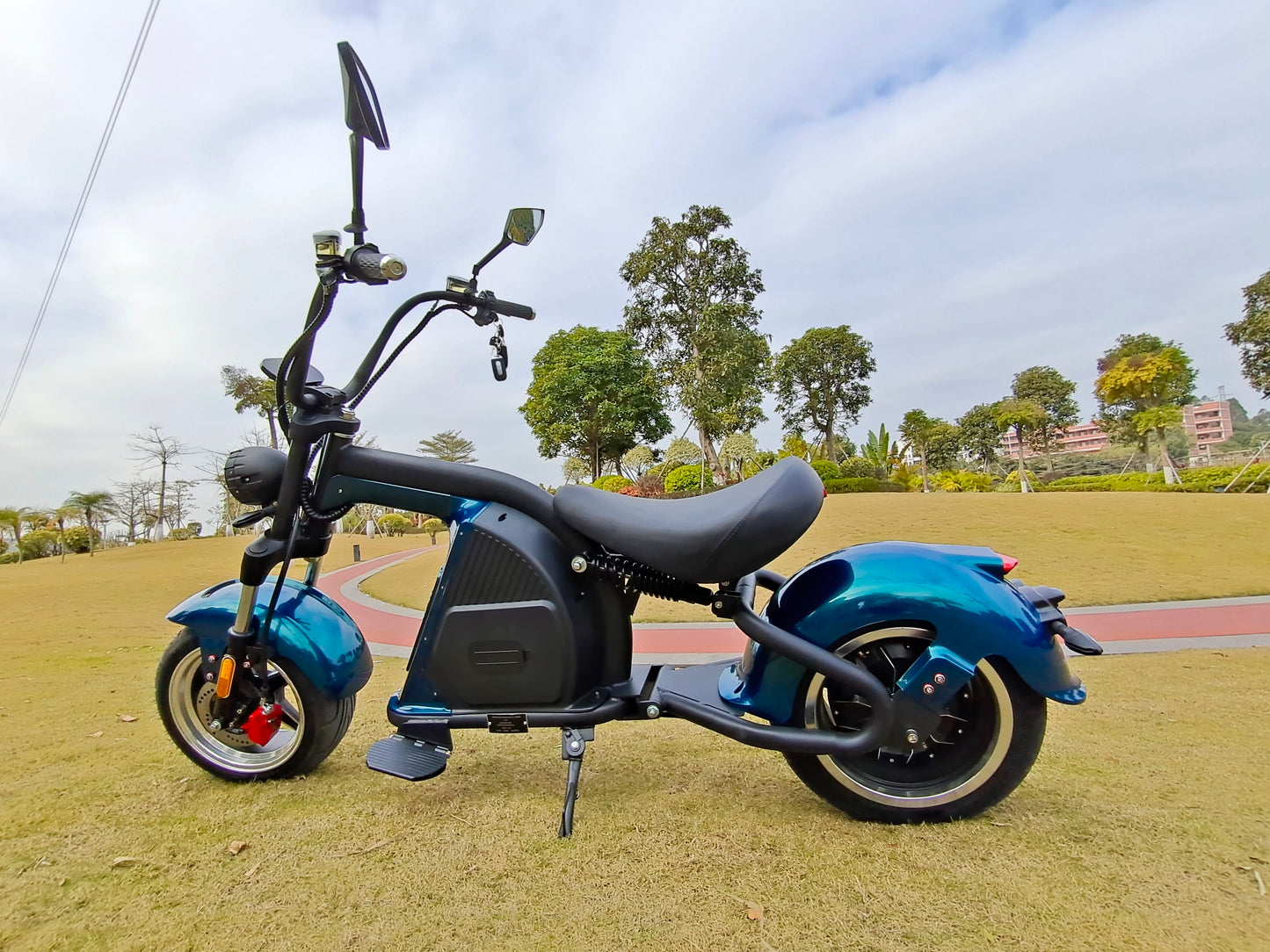 M8 Electric Chopper Scooter