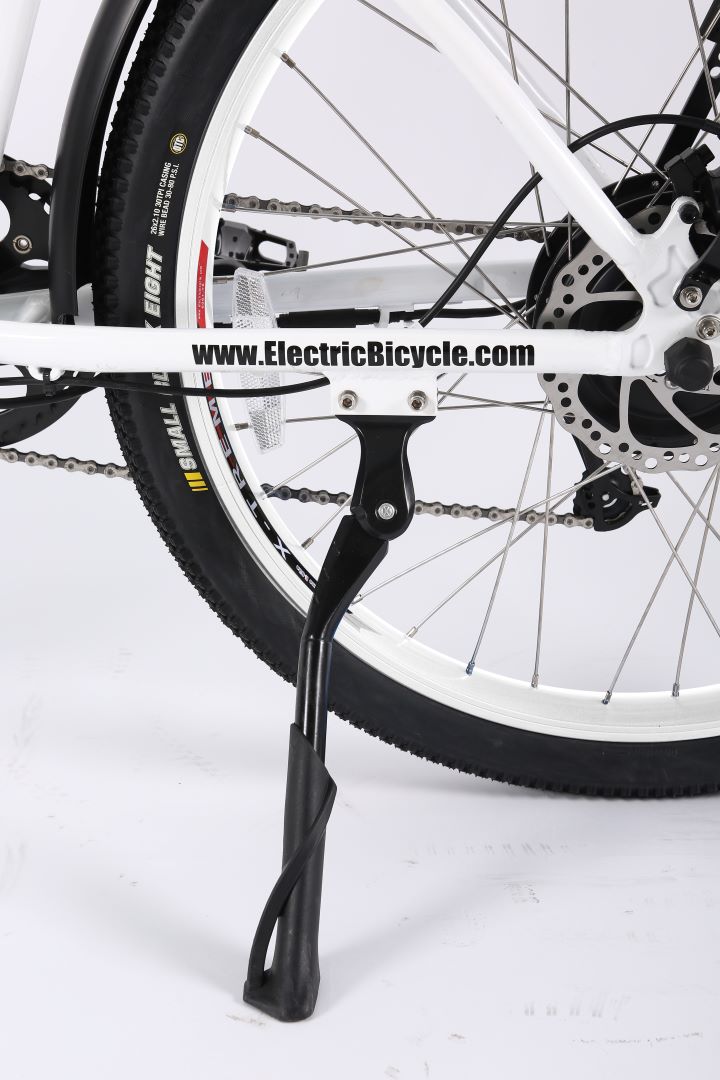 X-Treme Catalina 48V Electric Step-Through Beach Cruiser Bicycle 500W Rear Hub Motor 25 mph 48V 10.4Ah LiFePO4 Battery