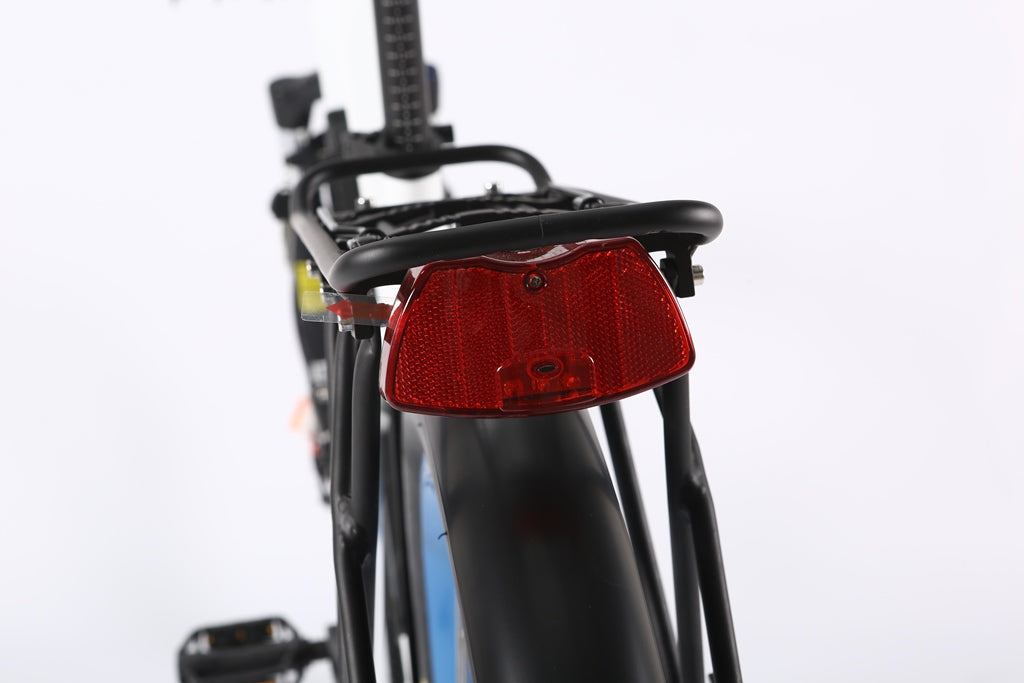 X-Treme Catalina 48V Electric Step-Through Beach Cruiser Bicycle 500W Rear Hub Motor 25 mph 48V 10.4Ah LiFePO4 Battery