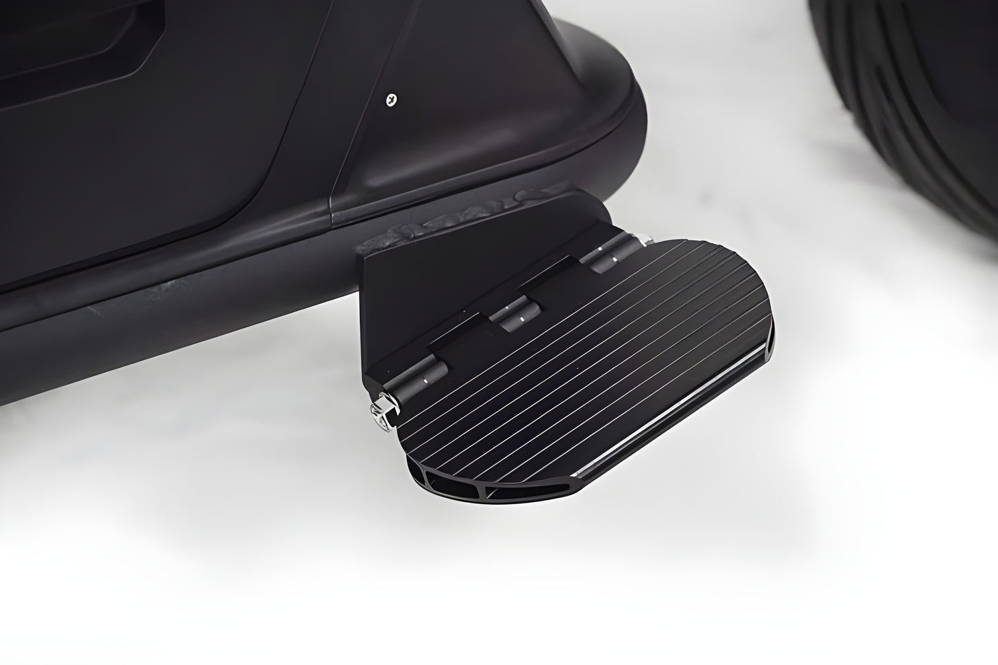 M8 Electric Chopper Scooter